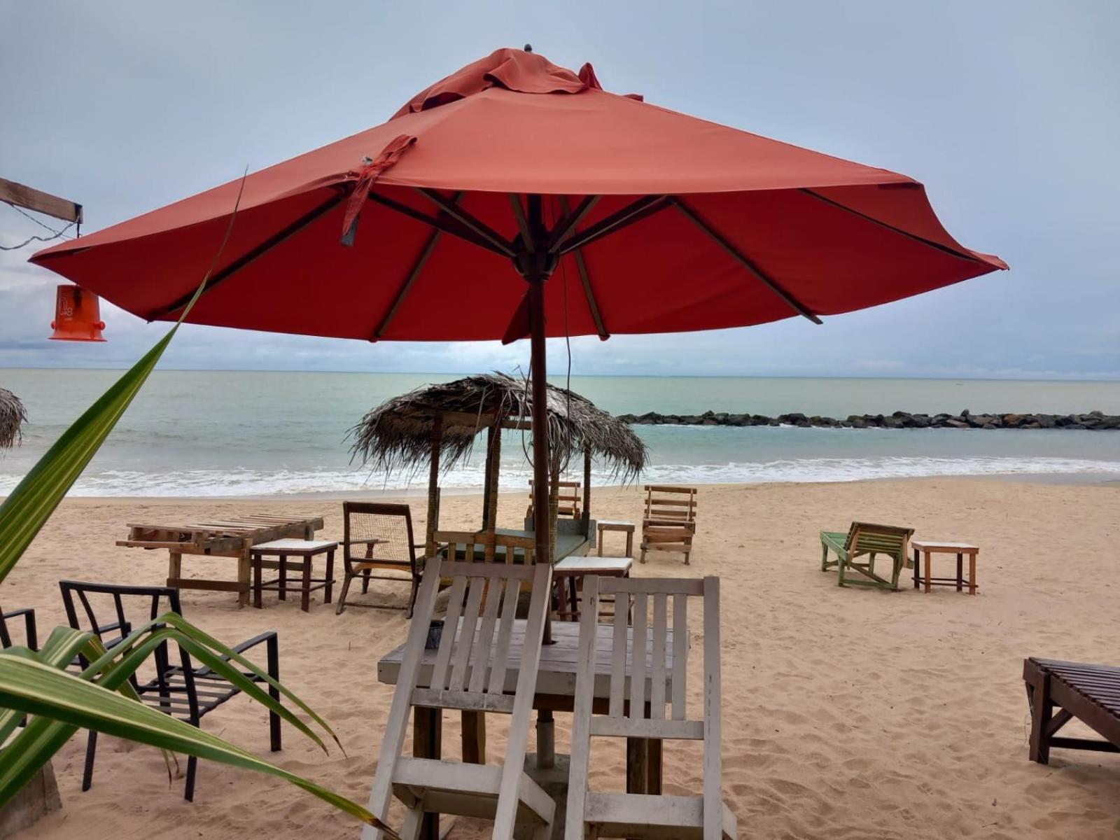 Blue Horizon Beach Hotel Tangalle Exterior foto